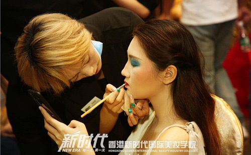 《炫彩》后台秀全记录